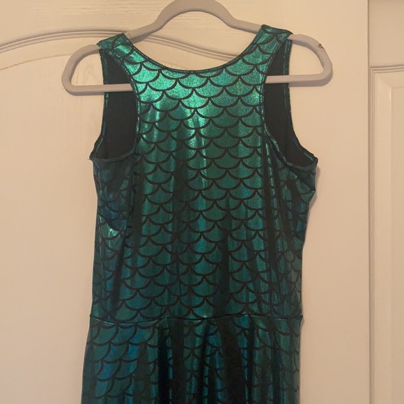 Green Scale Mermaid Dress - Picture 5 of 7